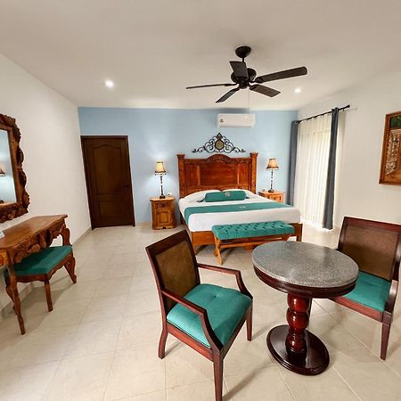 Hotel Fundadores Valladolid  Eksteriør bilde