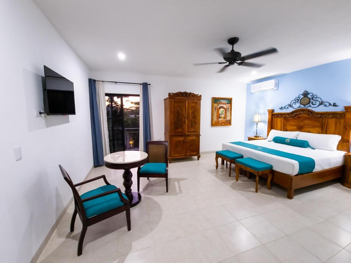 Hotel Fundadores Valladolid  Eksteriør bilde