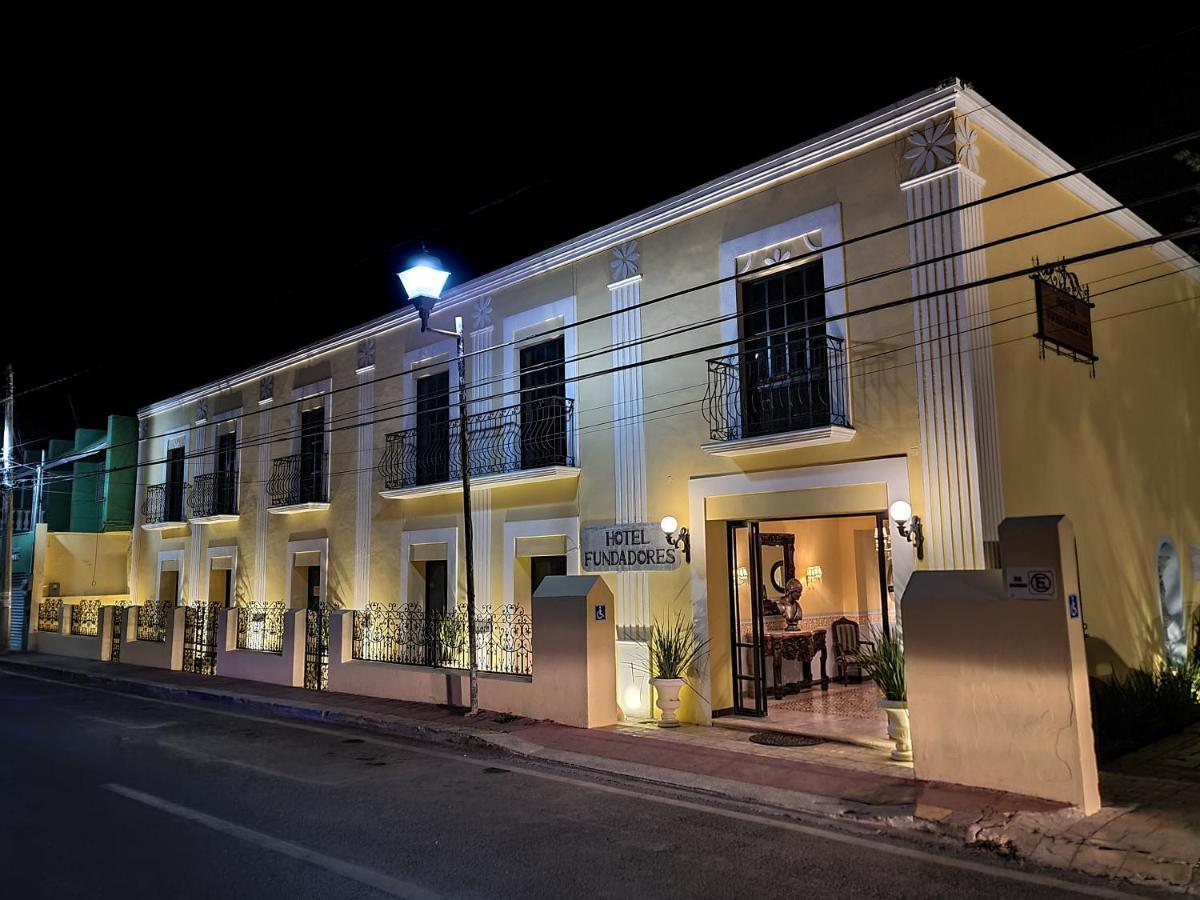 Hotel Fundadores Valladolid  Eksteriør bilde
